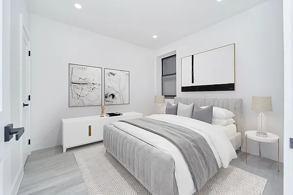 Rented by The Agency | media 4