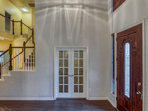 2nd image of 625 Garden Brook Ln