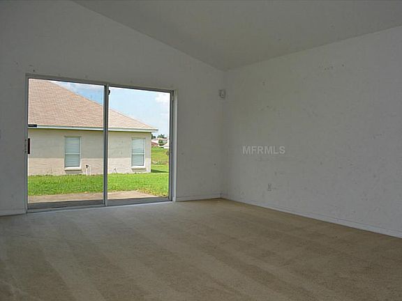 5th image of 1303 Vista Del Lago Blvd