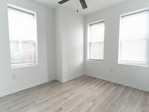 4th image of 848 N 41st St #2