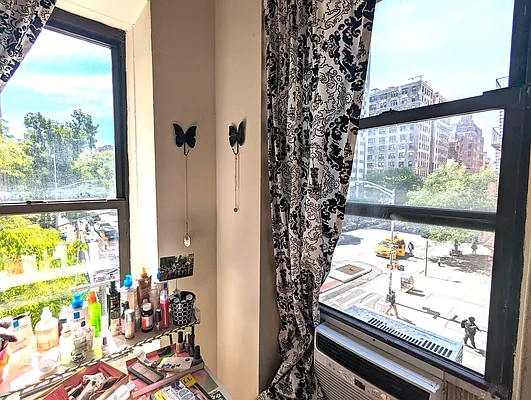 Rented by Manhattan Spaces | media 9