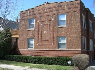 2941 W Byron St #1, Chicago, IL 60618