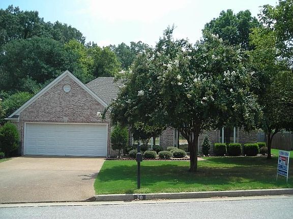 5th image of 70 Chapel Creek Dr