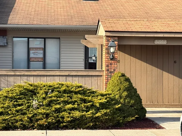 61962 Yorktown Dr Unit 5, South Lyon, MI 48178