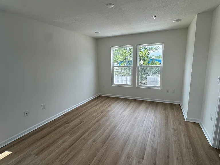 4144 Lost Bay Dr — Photo 5