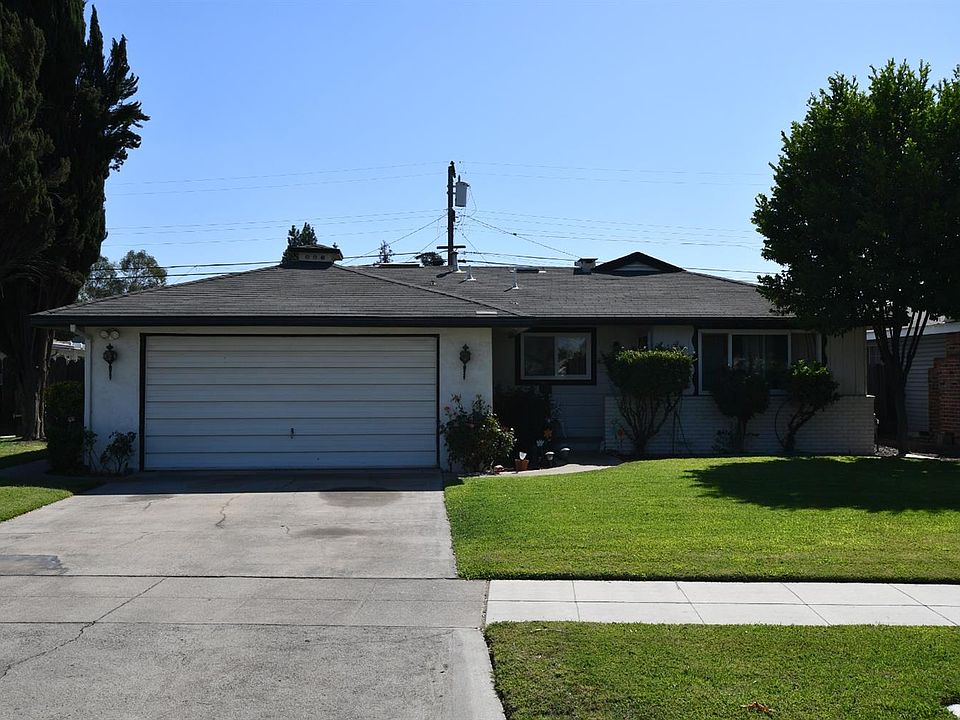 1st image of 2624 E Sussex Way