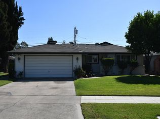 2624 E Sussex Way, Fresno, CA 93726
