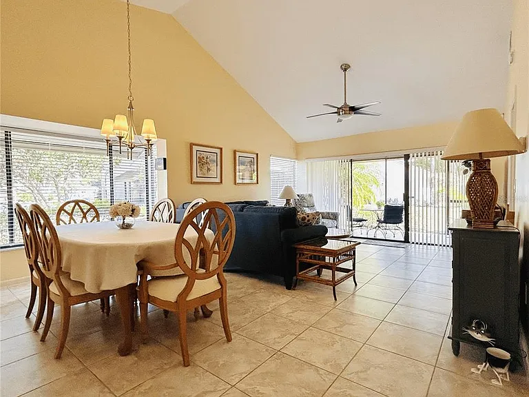 5256 Myrtle Wood #22 — Photo 10