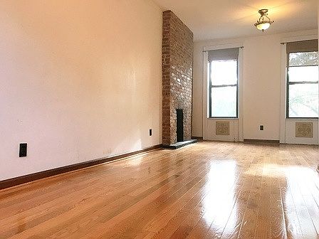 2nd image of 435 16th St #Fr