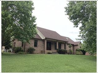 50 Meadowlark Dr, Ona, WV 25545