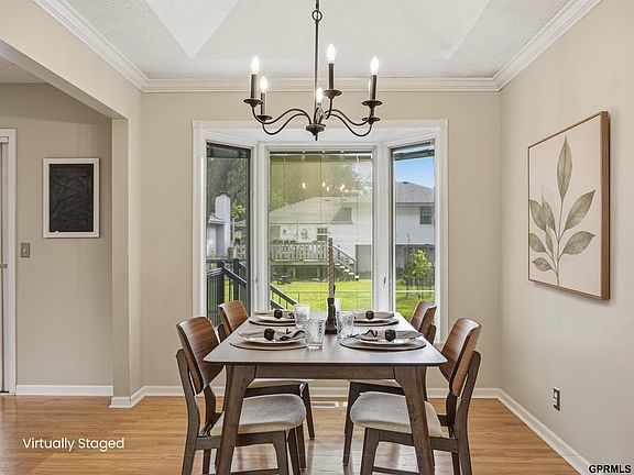 5th image of 15919 Martha Cir