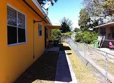2nd image of 1605 NW 51st Ter