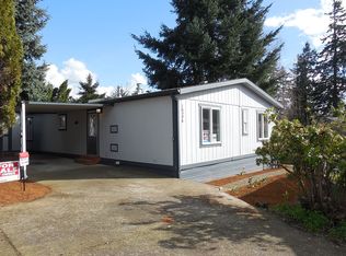 16398 SE Hearthwood Dr #93, Clackamas, OR 97015
