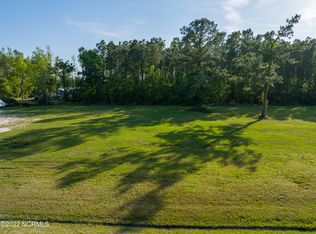 8 Avila Ave, Hampstead, NC 28443