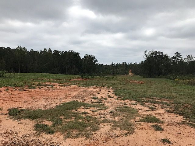 2nd image of 2633 Highway 18