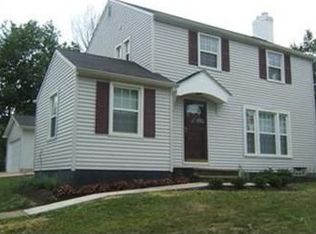 17126 Lomond Blvd, Shaker Heights, OH 44120