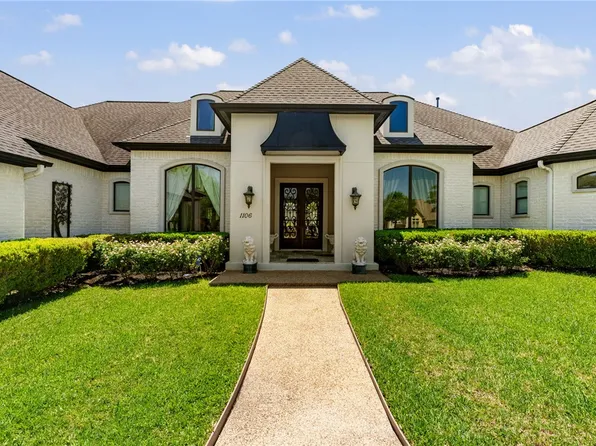 1106 Royal Adelade Dr, College Station, TX 77845