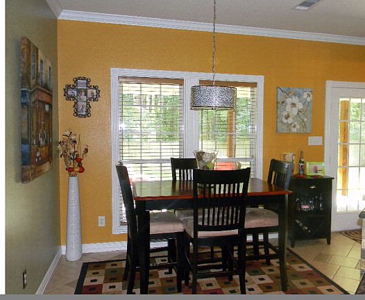 5th image of 910 Dove Creek Dr