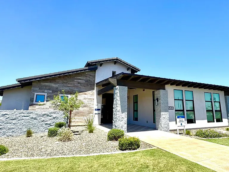 16073 W Desert Spoon Dr — Photo 19