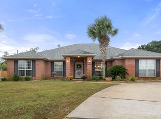 8273 Telford Ct, Navarre, FL 32566