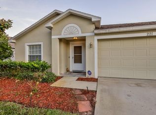 221 Brasswood Ct, Daytona Beach, FL 32117