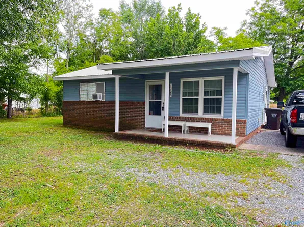 13767 County Road 8, Woodville, AL 35776