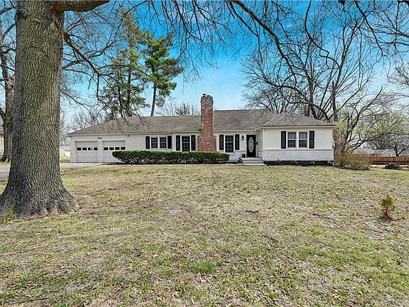 3rd image of 9709 State Line Rd