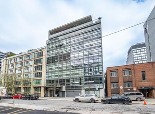 42 Camden St #605, Toronto, ON M5V1V1