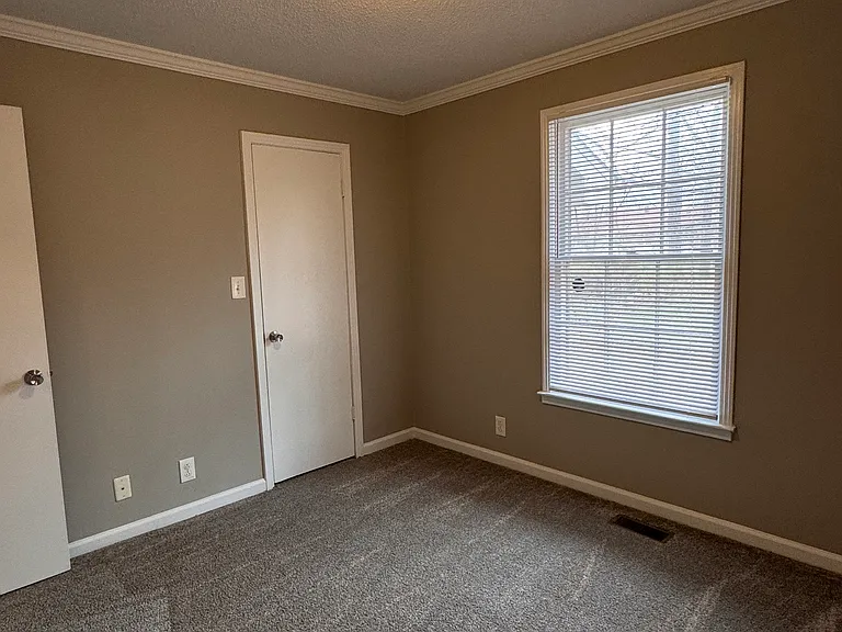 104 Bennett Dr — Photo 18