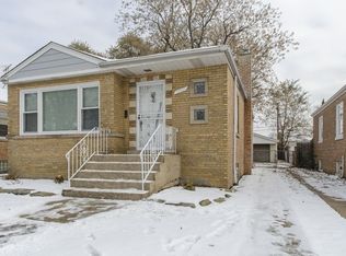 12621 S Page St, Calumet Park, IL 60827