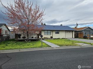 171 Ivy Street SE, Ephrata, WA