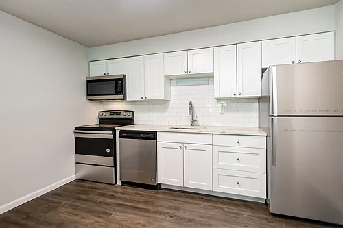3735 Cambridge Ave #7A1 Photo 1