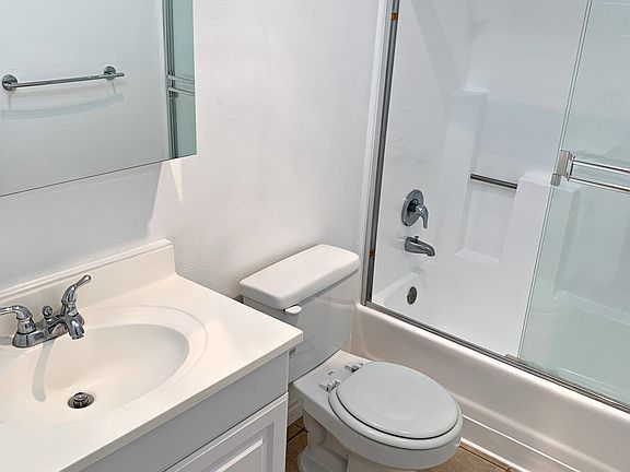 4th image of 9801 1/2 Tabor St #103