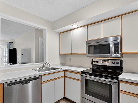 4th image of 4638 Cheryl Dr #4638