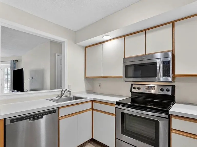 4638 Cheryl Dr #4638 — Photo 4