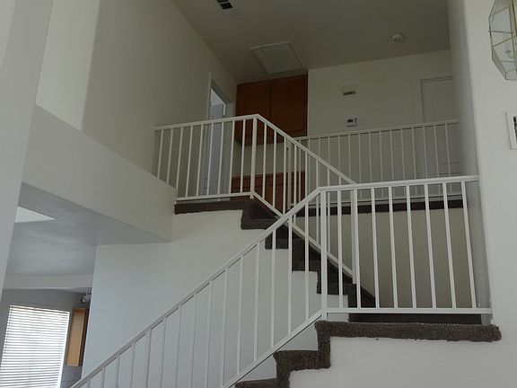 5th image of 55 Desert Dawn Ln