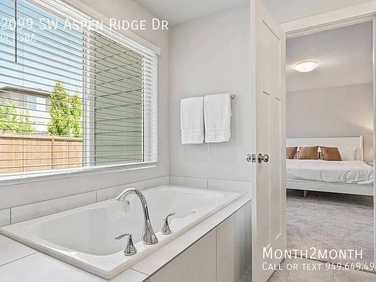12099 SW Aspen Ridge Dr — Photo 31