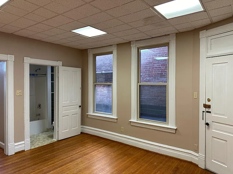115 S Potomac St #2 — Photo 23