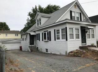 28 Corbett St, Lowell, MA 01852