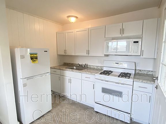 3rd image of 4124 N Lindbergh Blvd #4124