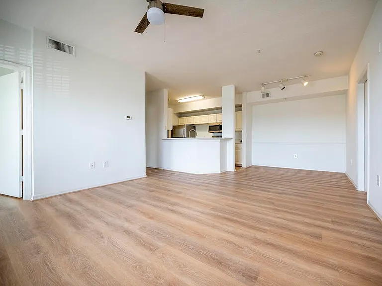 5554 Metrowest Blvd #211 — Photo 7