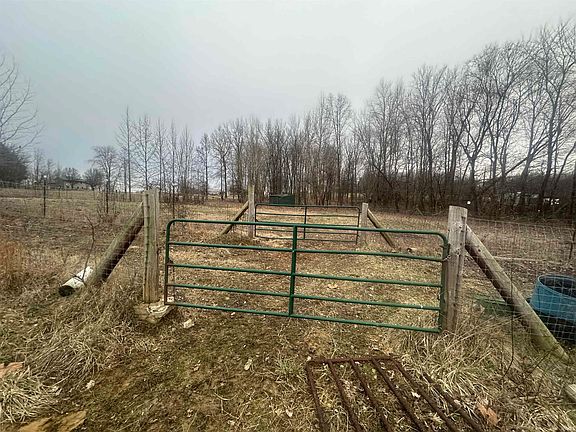 3rd image of 3258 W County Road 100 S #A