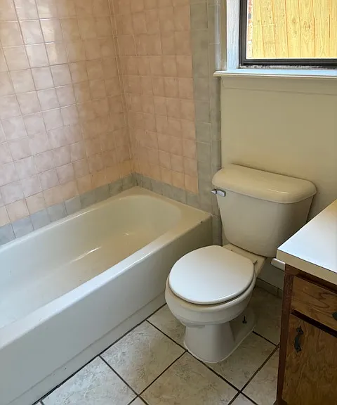 2806 NE Euclid Ave — Photo 5