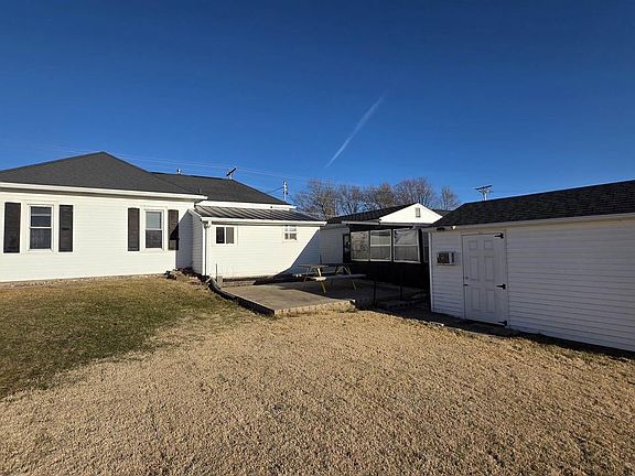 5th image of 631 South Tyler Street