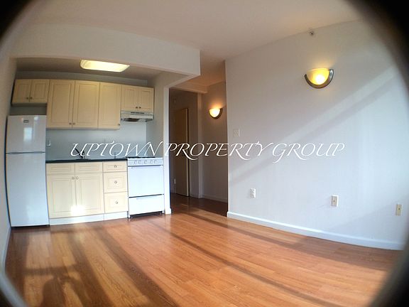 2nd image of 22 Marble Hill Ave APT 3D