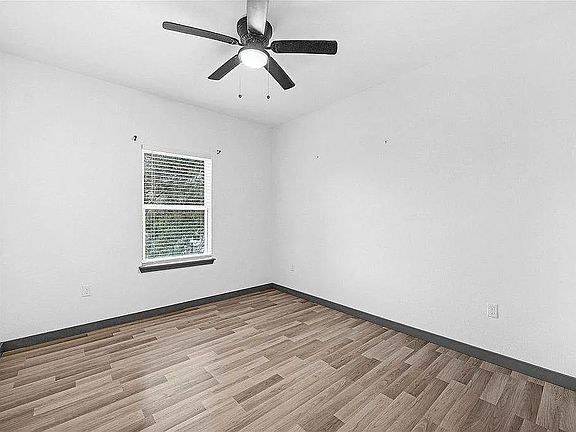 2nd image of 3625 Lydia St #3625