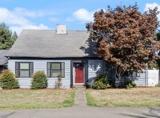 915 SW Cozine Ln, McMinnville, OR 97128