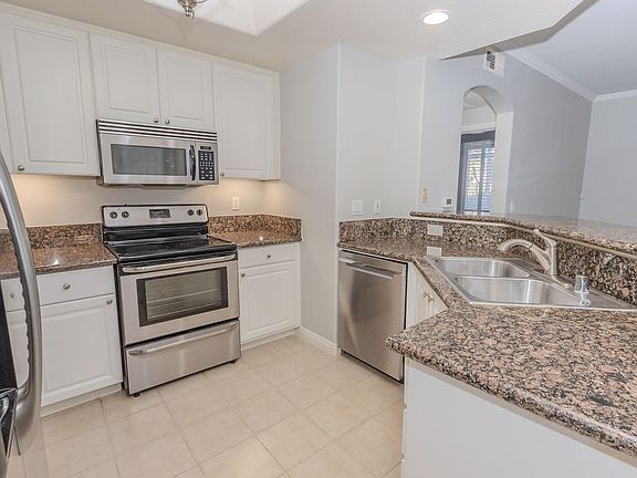 3rd image of 9293 Regents Rd #C108