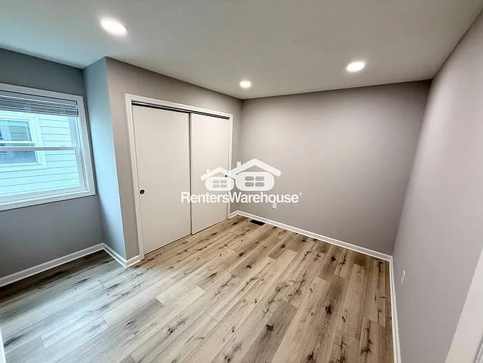6907 Floyd St — Photo 10