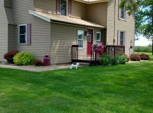 1183 N Isett Ave, Moscow, IA 52760